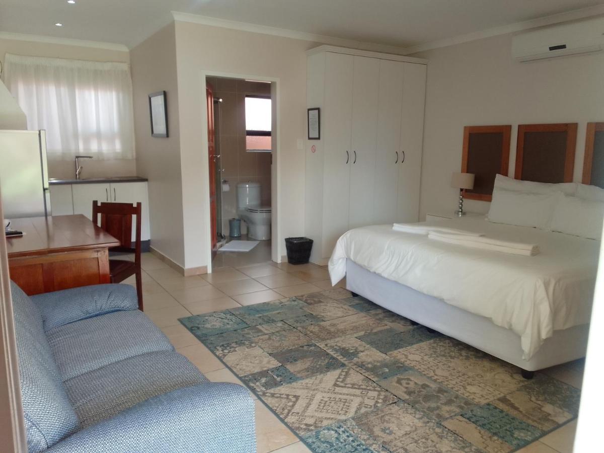 Botleng Guest House Boqate Exterior photo