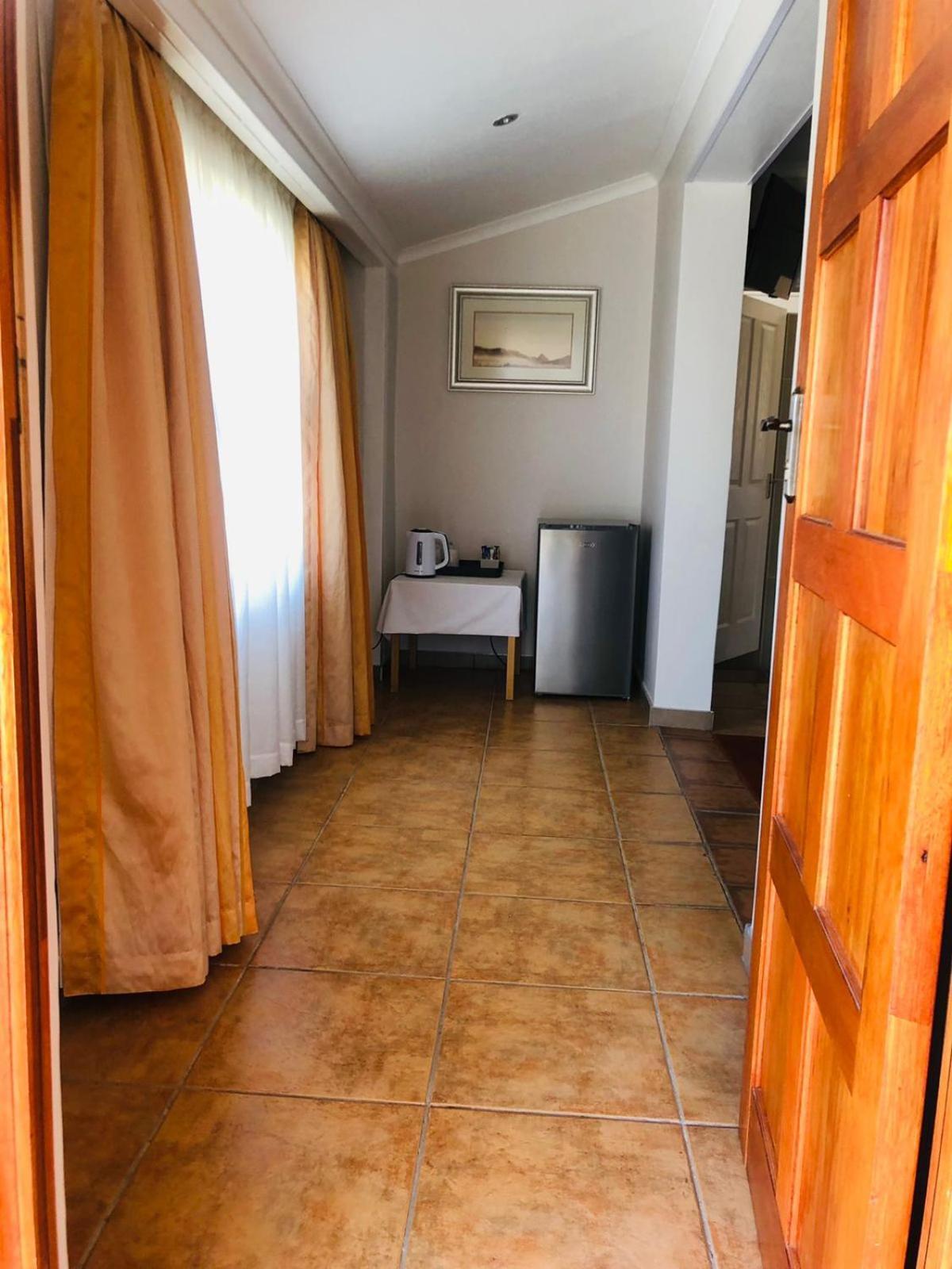 Botleng Guest House Boqate Exterior photo